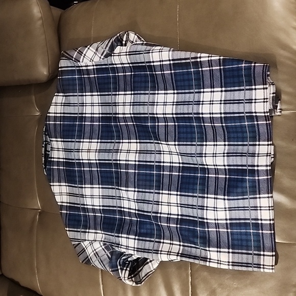 Shirts (Men)(multiple) - Picture 6 of 9